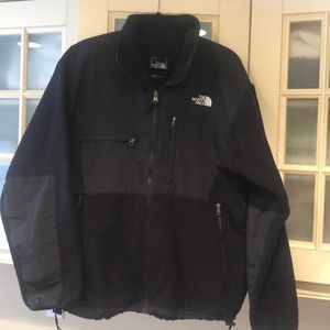 Men’s Northface Denali coat